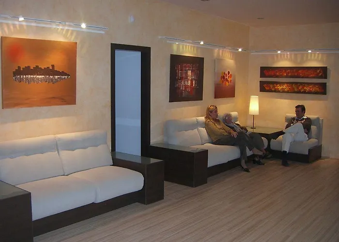 Hotel Bay 2*