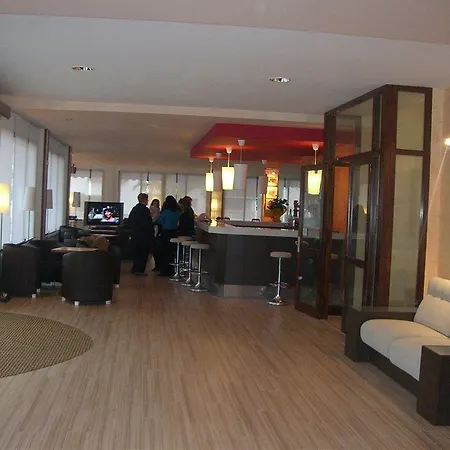 Bay Hotel Roses