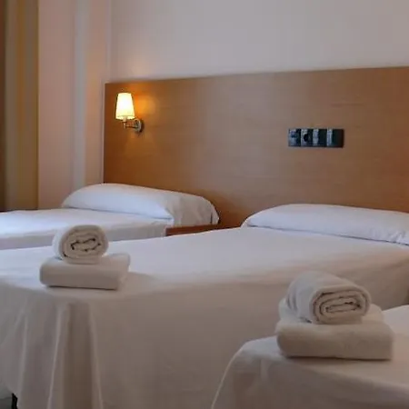 Bay Hotel Roses