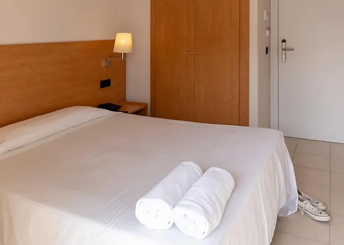 Hotel Bay 2*